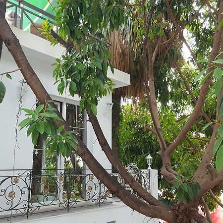 Hotel Magllara Sarandë 外观 照片